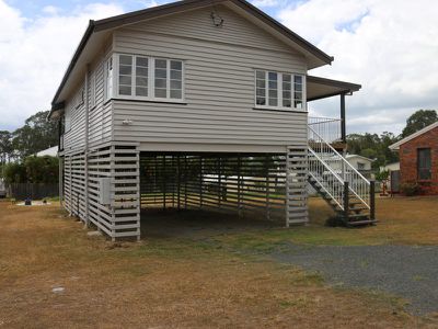 22 Petrel Avenue, River Heads