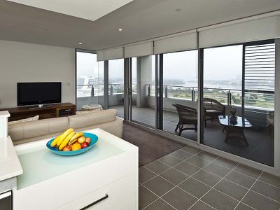 1507 / 30 The Circus, Burswood