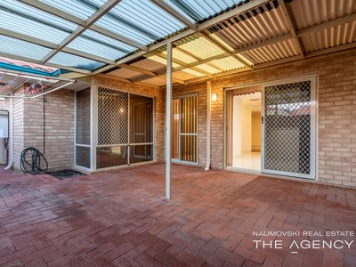 2 / 5 Barker Avenue, Balcatta