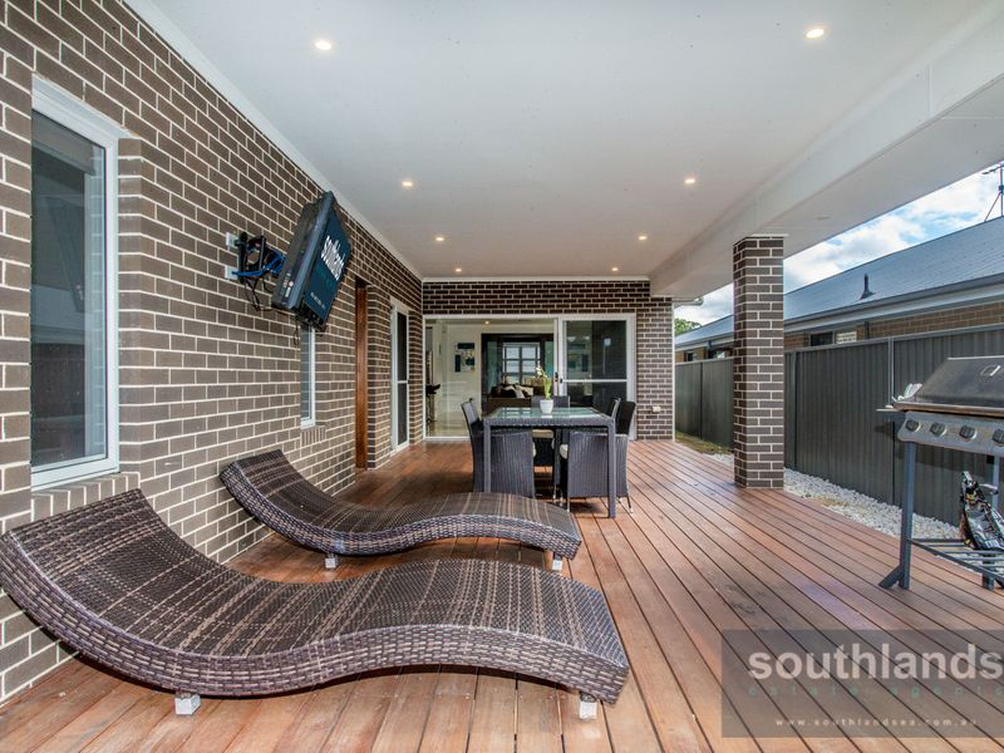 14 Watercress Street, CLAREMONT MEADOWS