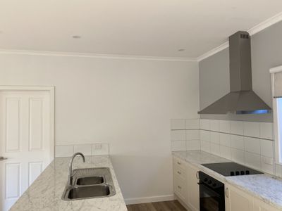 11 Corigliano Street, Beachport