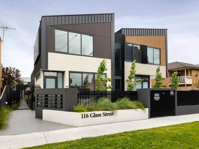 2G / 116 Glass Street, Essendon