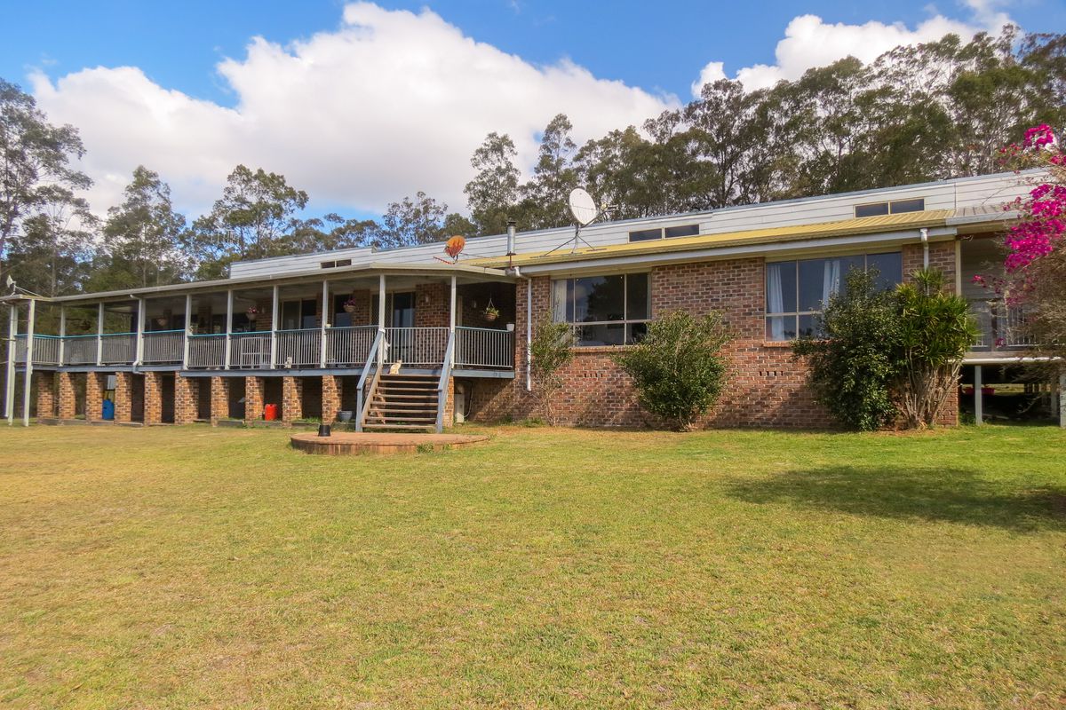 253 Careys Road, Hillville