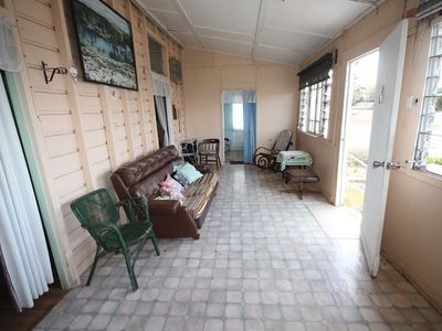 8 PAULL STREET, Charters Towers City