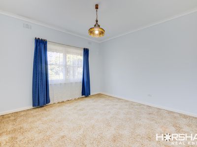 18 Edinburgh Road, Edenhope