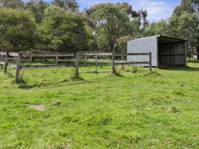 960 Old Tolmie Road, Barwite