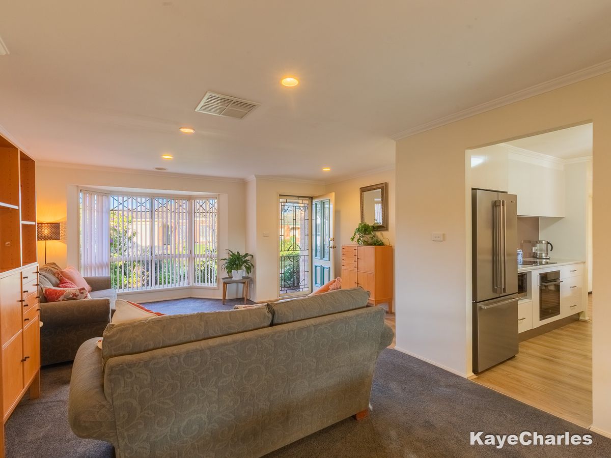 18 Retreat Circuit, Beaconsfield