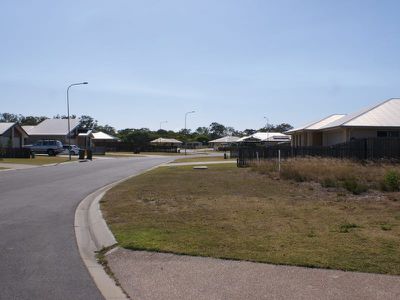 5 Whipbird Court, Woodgate