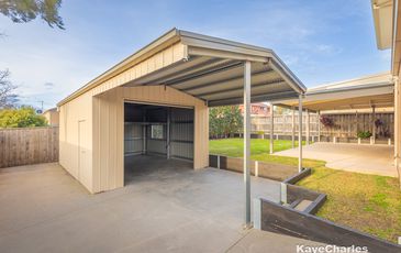 2 Denison Court, Berwick