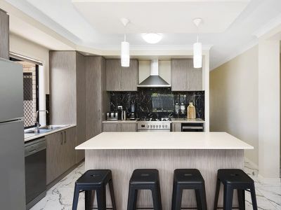 11 Elphinstone St, Doolandella
