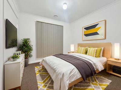 17 Palace Road, Point Cook