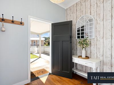 6-8 Mount Stanley Road, Stanley