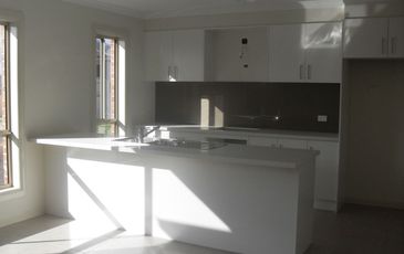 12 Prospect  Way, Officer