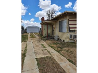 16 Queen Mary Avenue, Leitchville