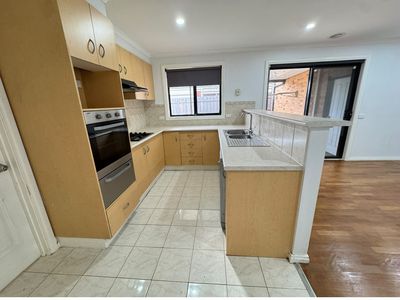 47 Dartmoor Drive, Cranbourne East