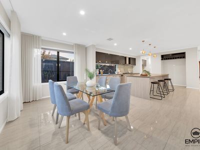 52 Graziers Crescent, Clyde North