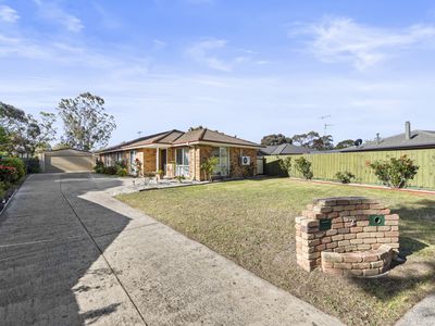 12 Lorraine Court, Pakenham