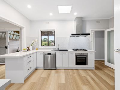1 / 6 Hansen Street, Mount Waverley