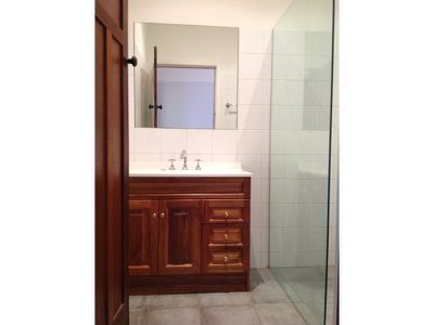 105 Mt Pleasant Road, Belmont