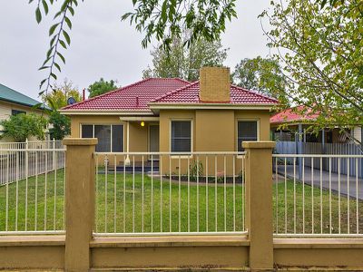 330 North Street, North Albury