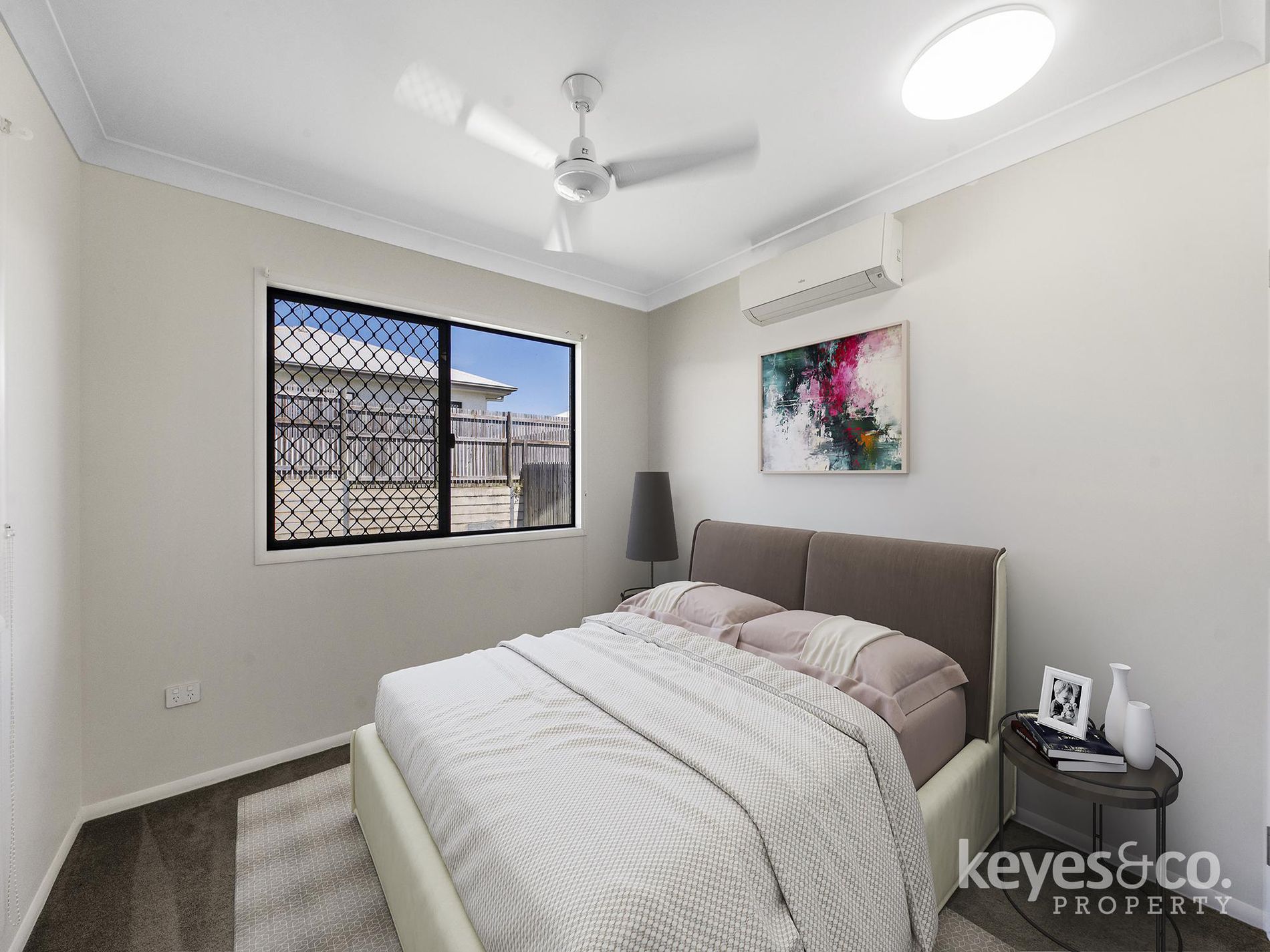15 Shale Circuit, Cosgrove