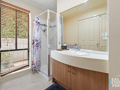 16 Norwegian Way, Narre Warren South