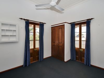 71-73 CRANE STREET, Longreach