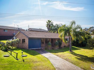 8 Willcocks Avenue, Narooma