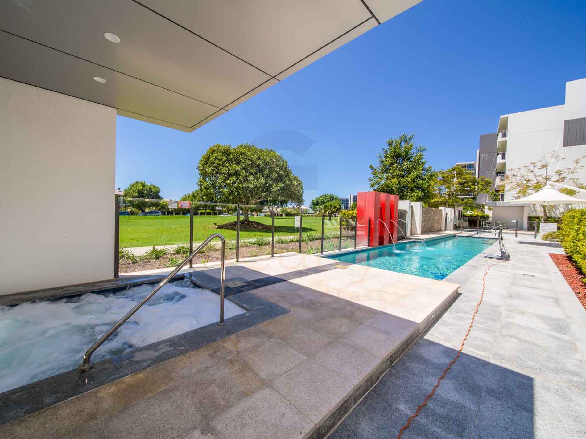 501 / 11 Compass Drive, Biggera Waters Great Ocean Realty