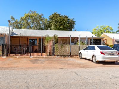 176 / 122 Port Drive, Minyirr