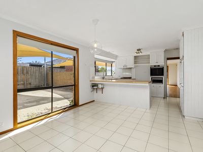 57 SOMMERS DRIVE, Altona Meadows