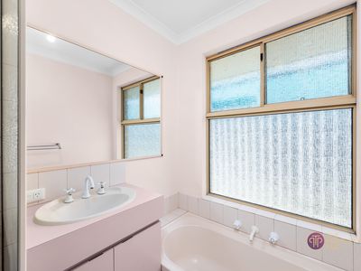 157 Warton Road, Thornlie