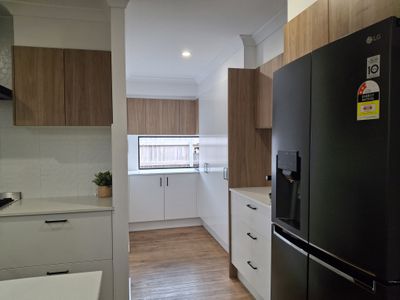 22 Coolamon Court , Urraween