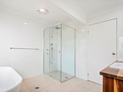 2 / 9 Burdekin Drive, Albion Park