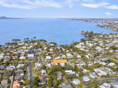 2/31 Auld Street, Torbay