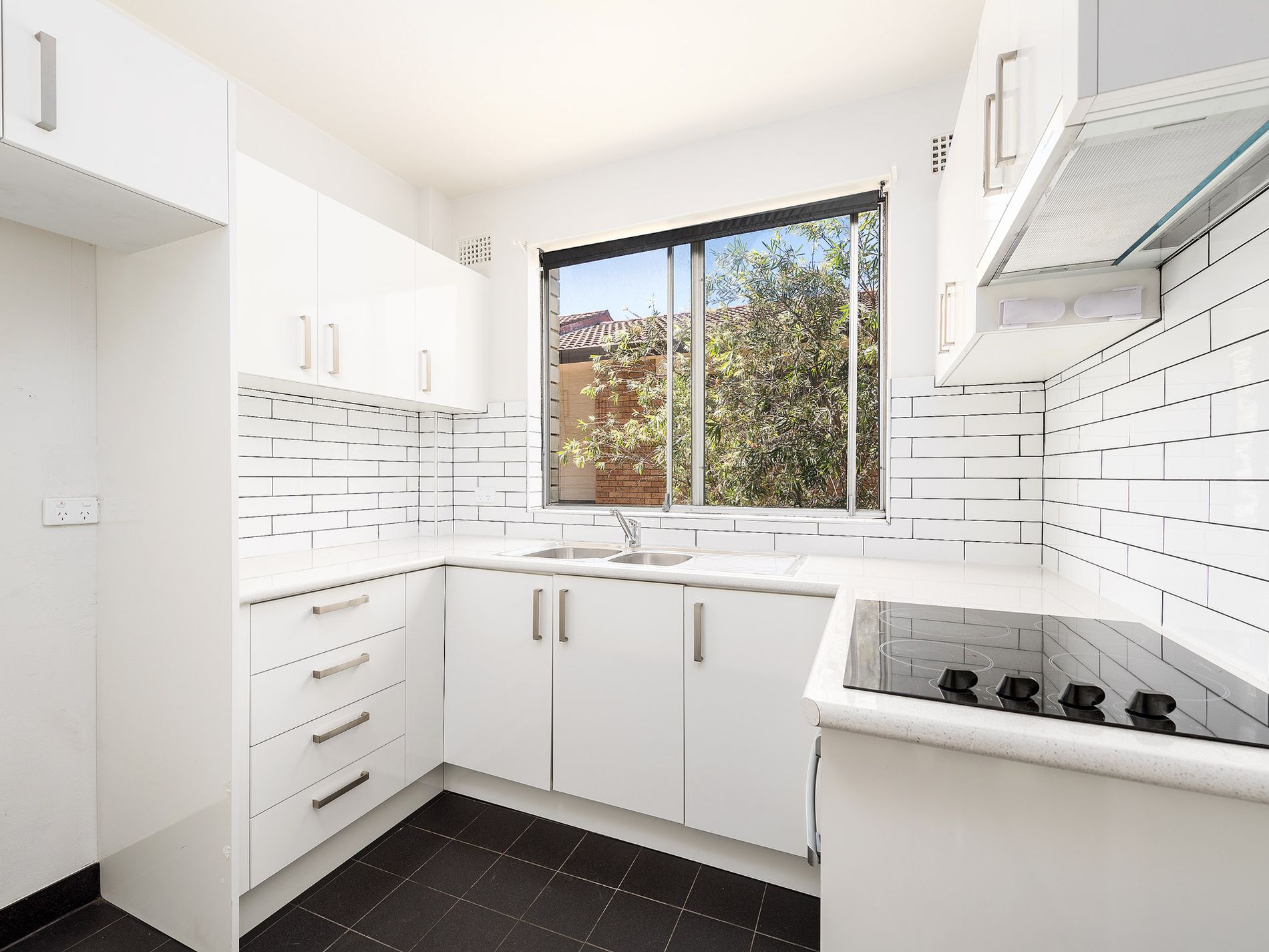 2 / 19 William Street, Rose Bay