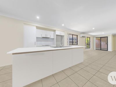18 Francisca Drive, Augustine Heights