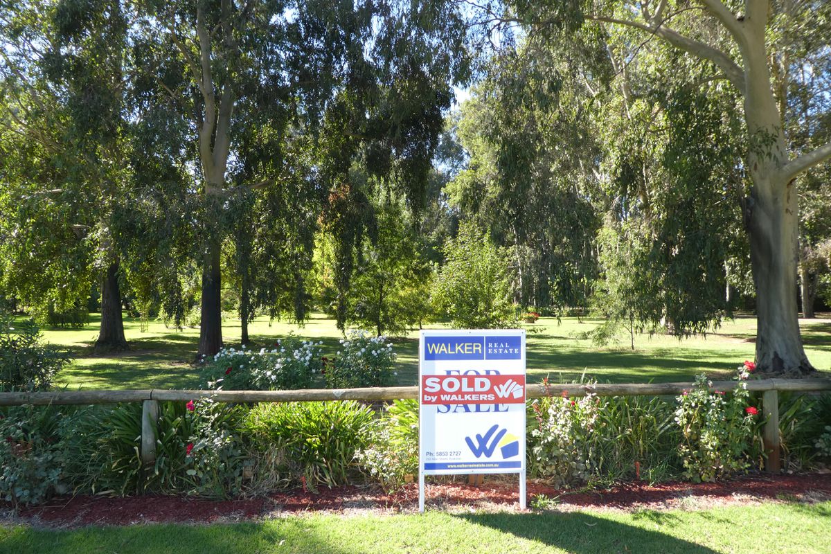 53 Howards Lane, Kyabram