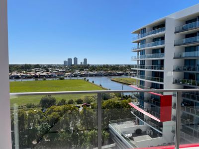 2802 / 25 East Quay Drive, Biggera Waters