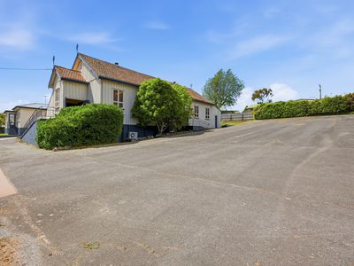 271 Hobart Road, Youngtown