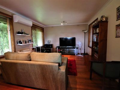 6 Shields Ct, Seymour