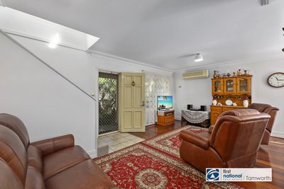 4 / 72 Carthage Street, Tamworth