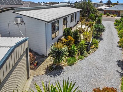 10 Resolute Avenue, Normanville