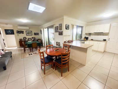 11 Oasis Drive, Kingaroy