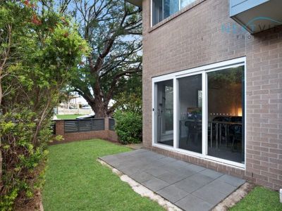 1 / 27 Cowper Street, Wallsend