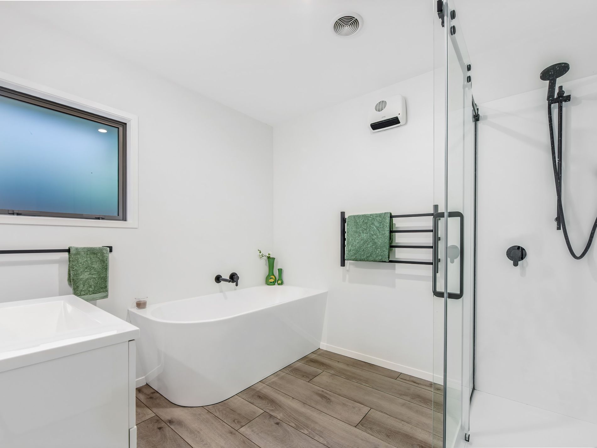 127 Mount Heslington Road, Brightwater KC&CO. Real Estate