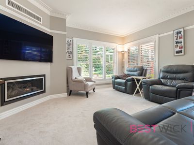 33 Wigmore Drive, Robin Hill