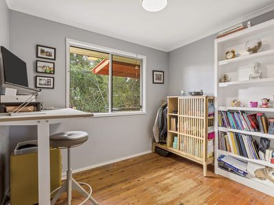1 Frangipanni Ct, Montville