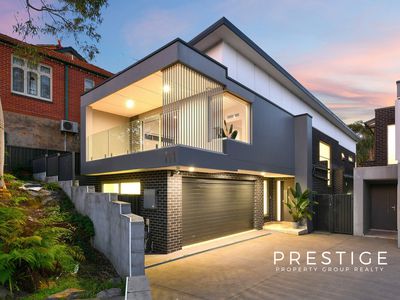 111 Gungah Bay Road, Oatley