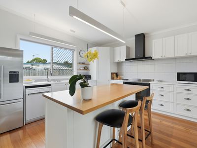 11 Mongana Street, Dodges Ferry